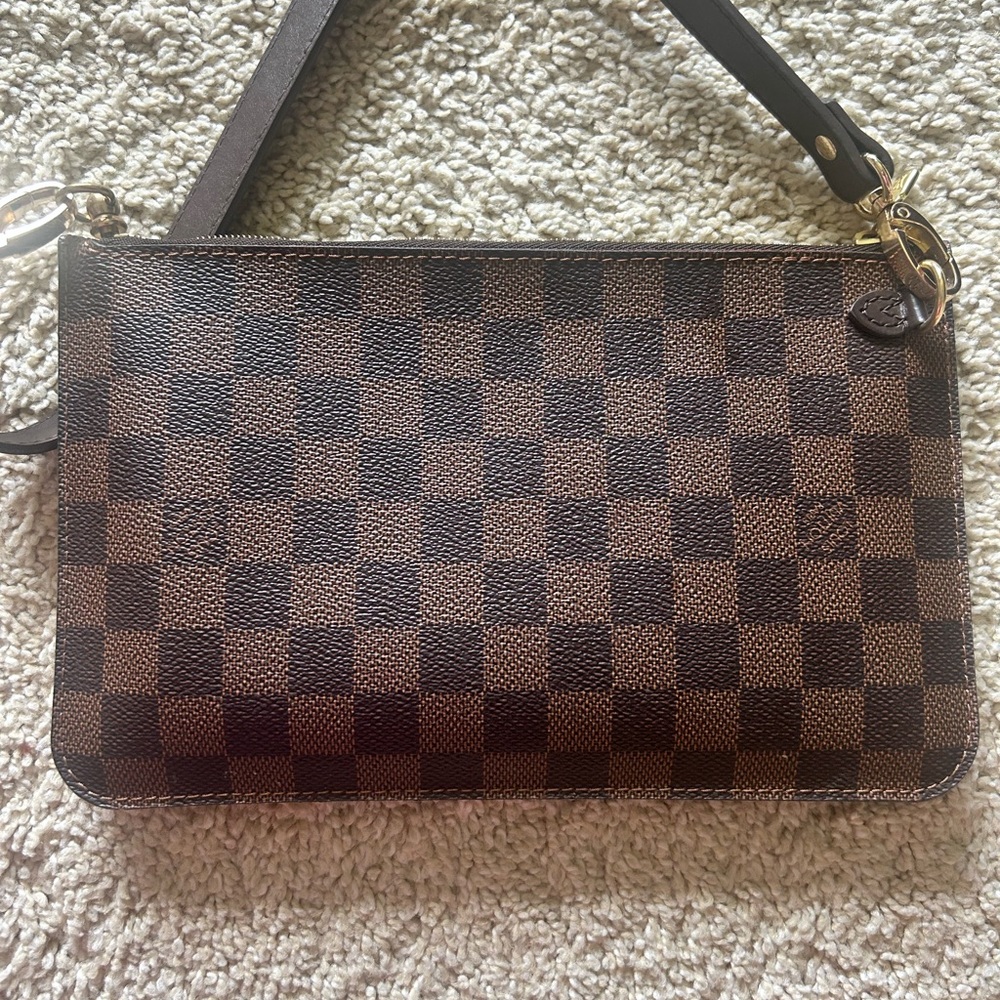 Louis Vuitton Demier Ebene Neverfull pouch extra cross body strap 100% authentic